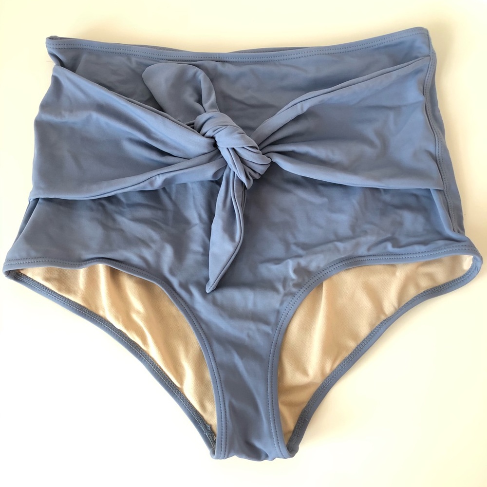 Kortni Jeane tie front bottom infinity blue